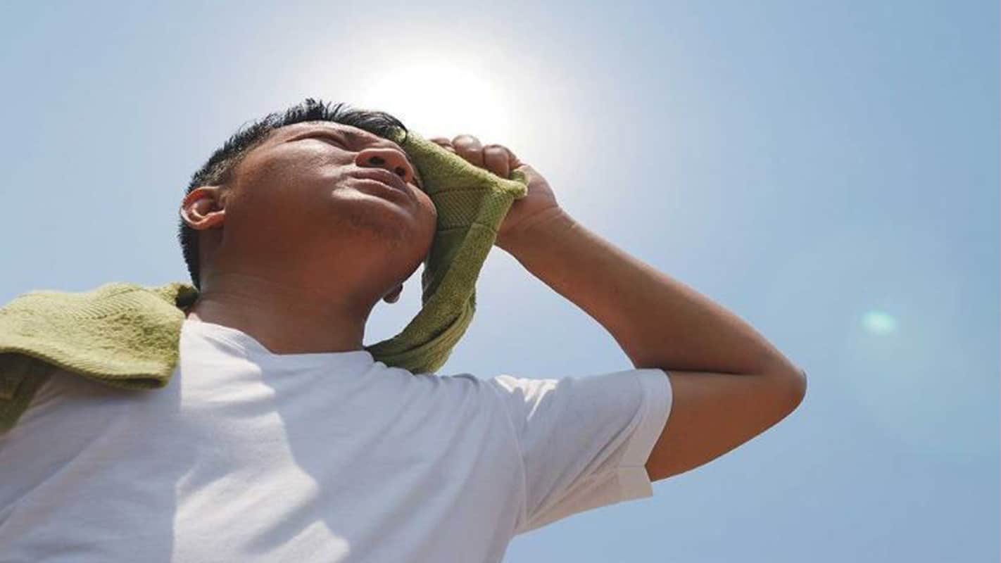 علاج ضربة الشمس والوقاية منها