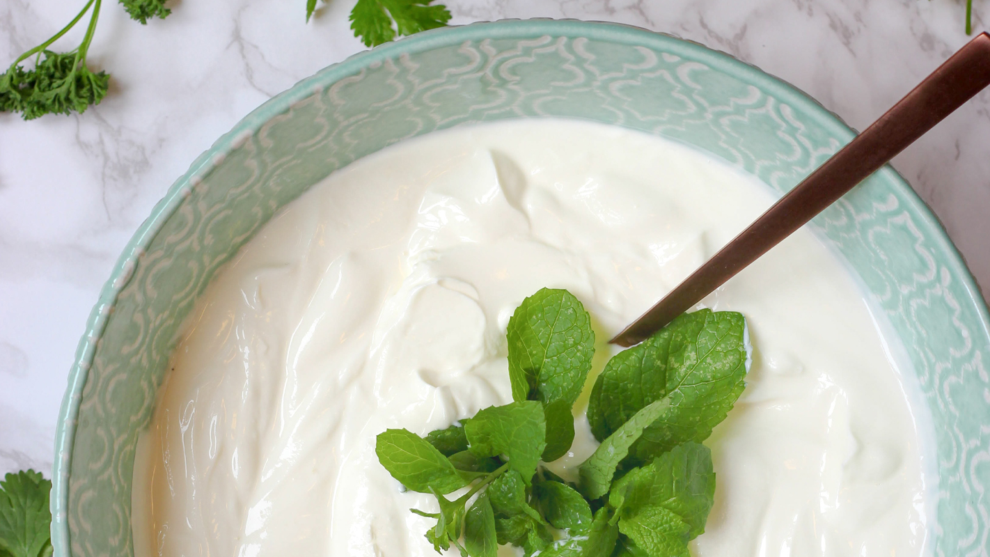 افضل طريق لعلاج البشرة الدهنية للرجال 2 تطبيق ماسك الطين