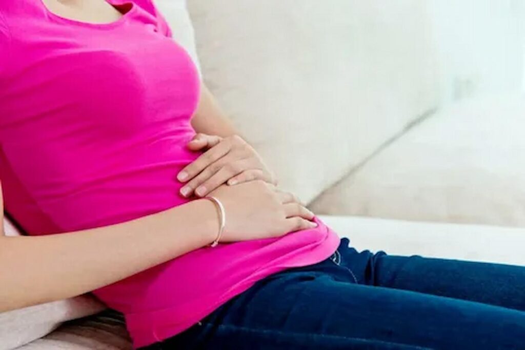 أعراض الحمل في الأسبوع الأول،طرق كشفه ونصائح للحامل.